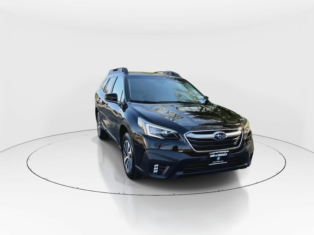 Used 2021 Subaru Outback Premium SUV
