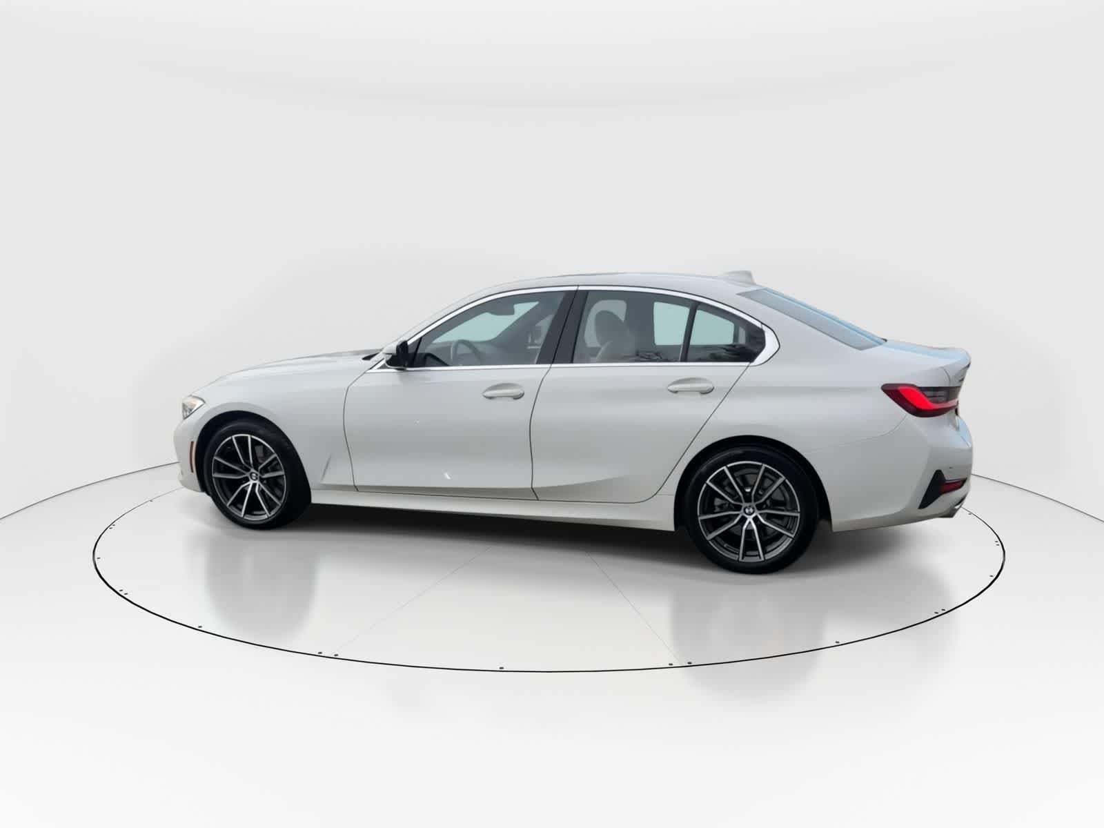 Thumbnail: 2022 BMW 3 Series - 7