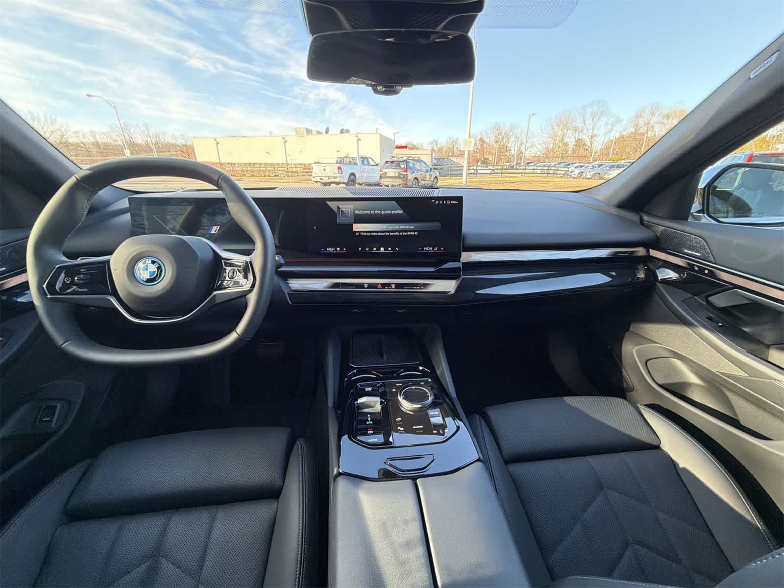 Thumbnail: 2025 BMW i5 - 18