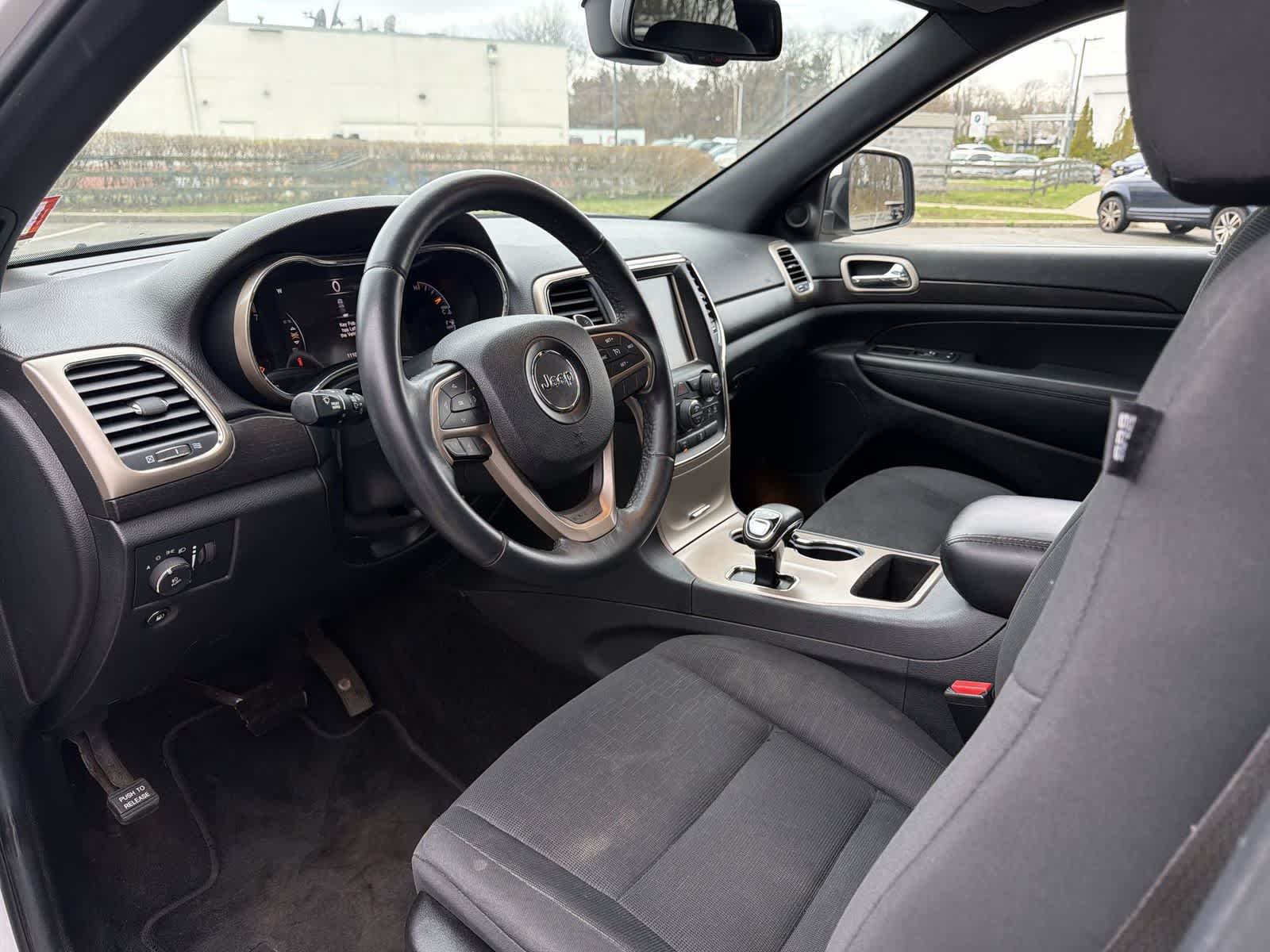 Thumbnail: 2014 Jeep Grand Cherokee - 10