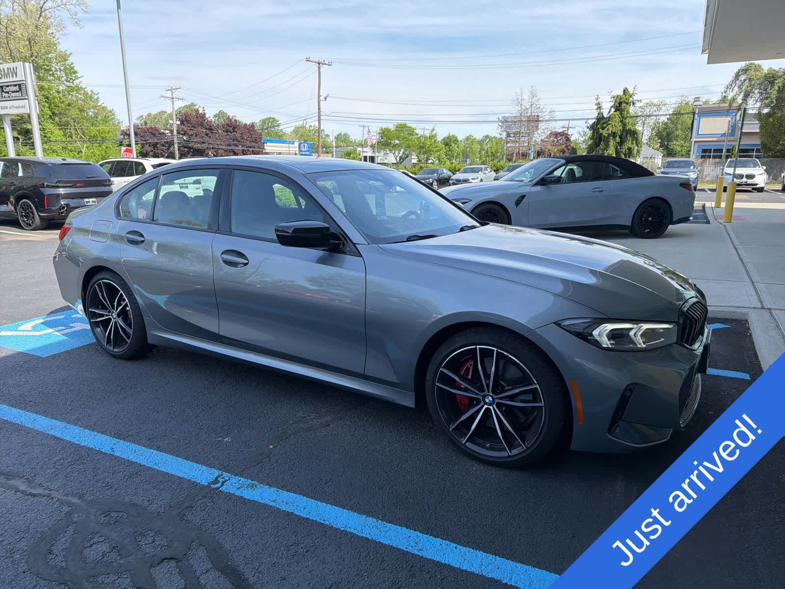 2024 BMW 3 Series 330i xDrive Sedan's photo