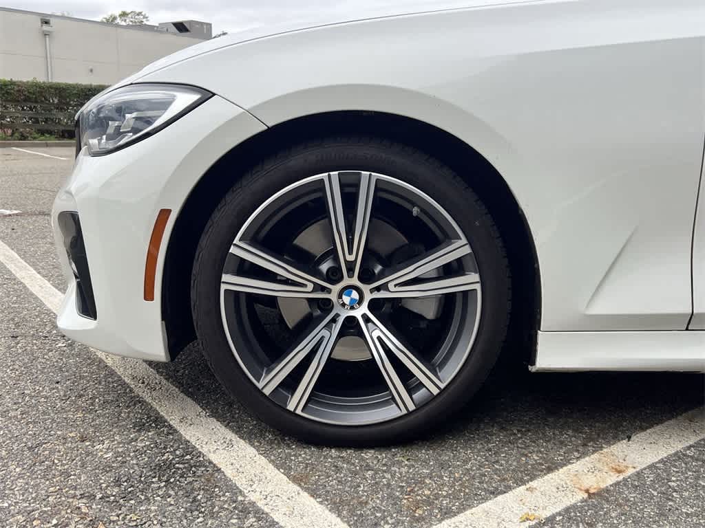 Thumbnail: 2022 BMW 3 Series - 16