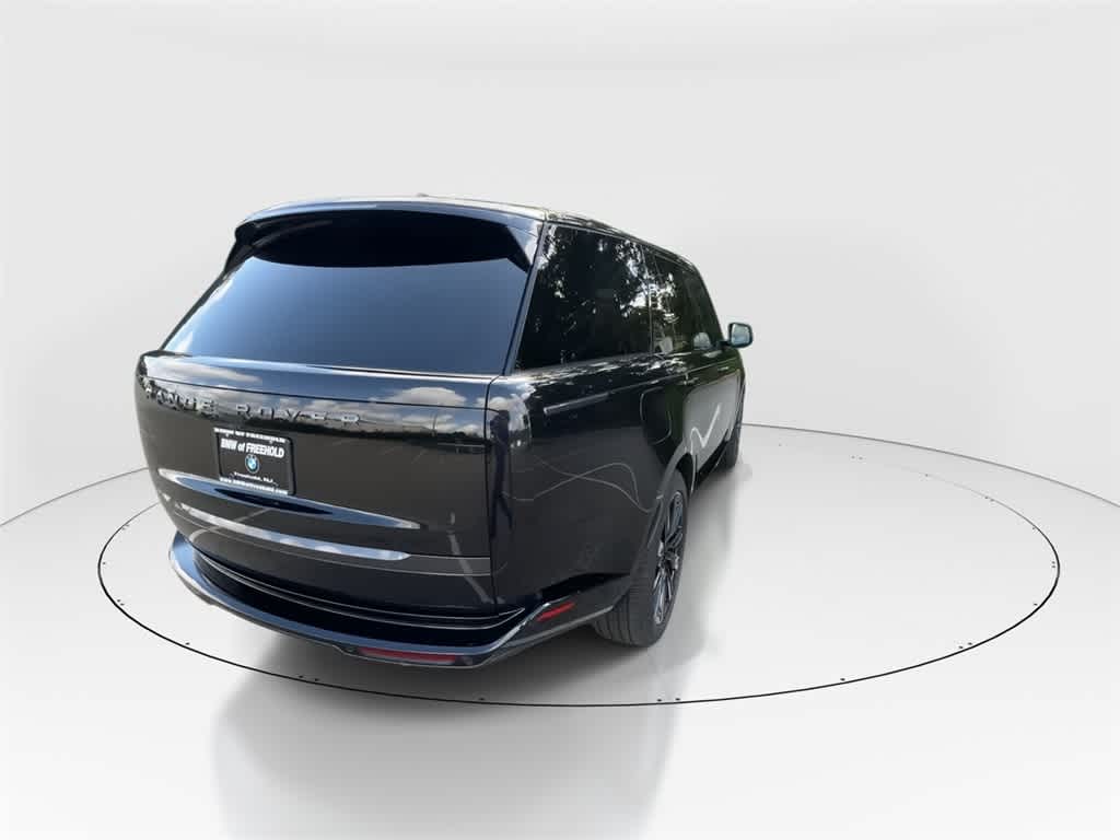 Thumbnail: 2025 Land Rover Range Rover - 8