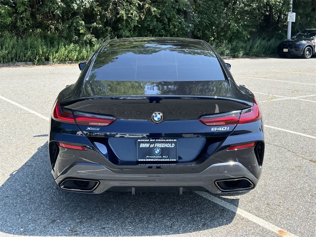 Thumbnail: 2024 BMW 8 Series - 13