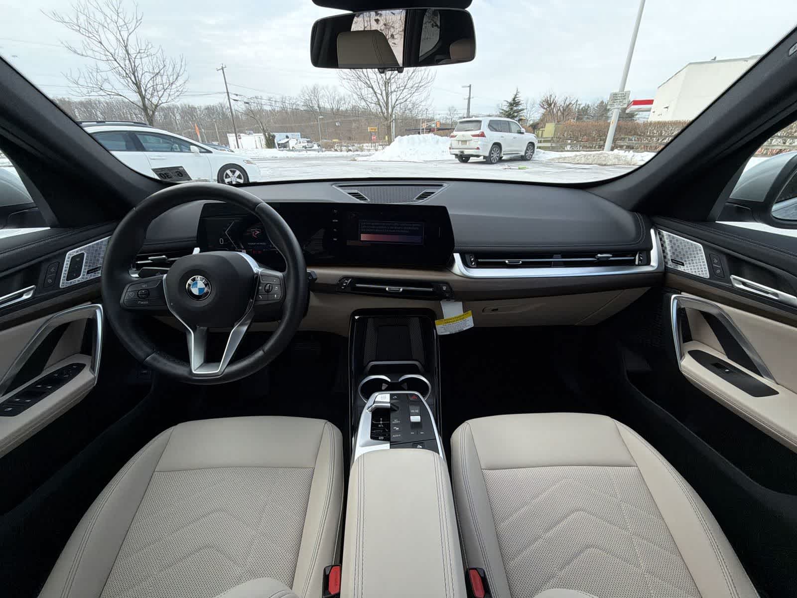 Thumbnail: 2025 BMW X1 - 18