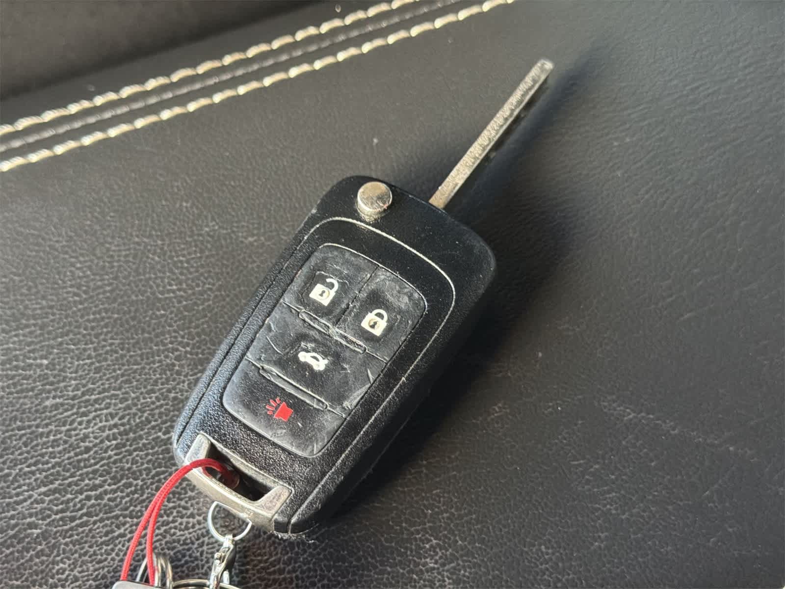 Thumbnail: 2012 Chevrolet Camaro - 28