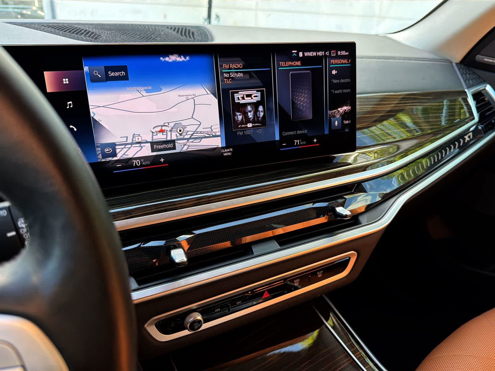 Thumbnail: 2023 BMW X7 - 23