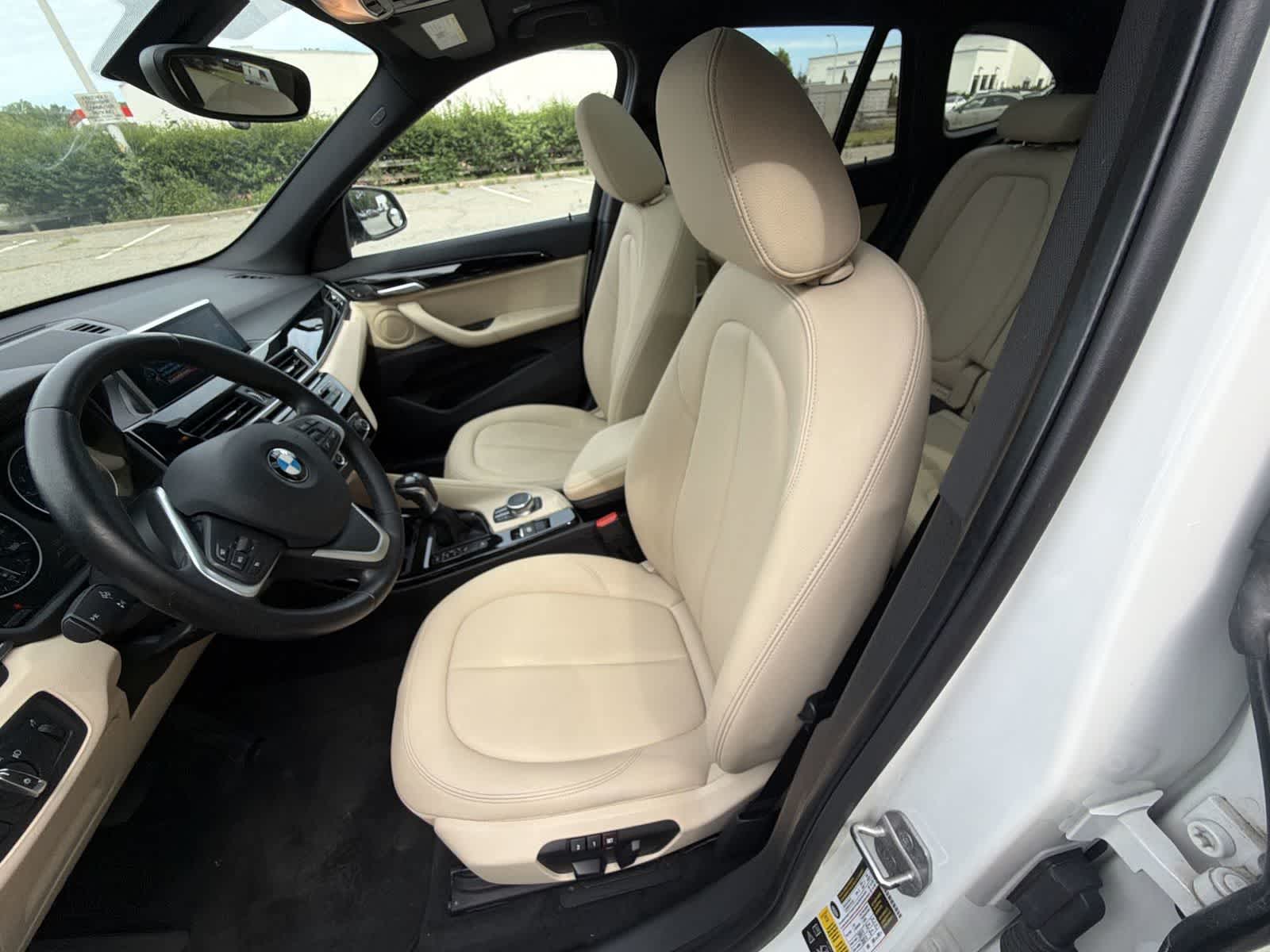 Thumbnail: 2016 BMW X1 - 18