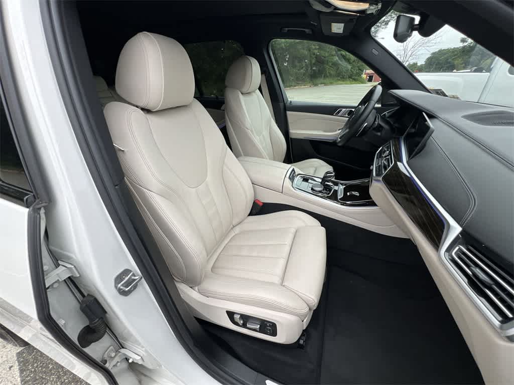 Thumbnail: 2020 BMW X5 - 22