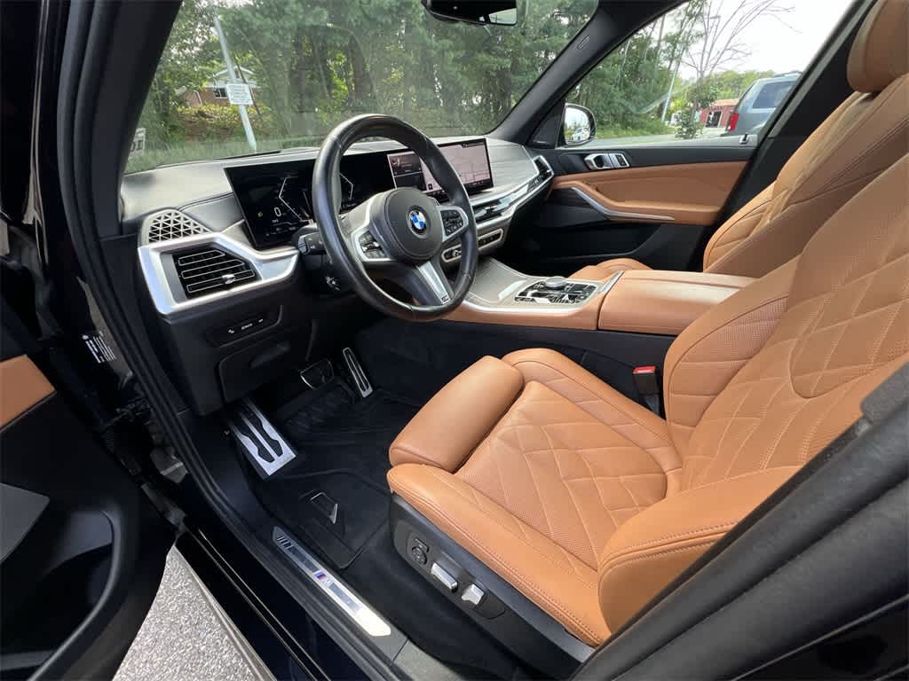 Thumbnail: 2024 BMW X5 - 10