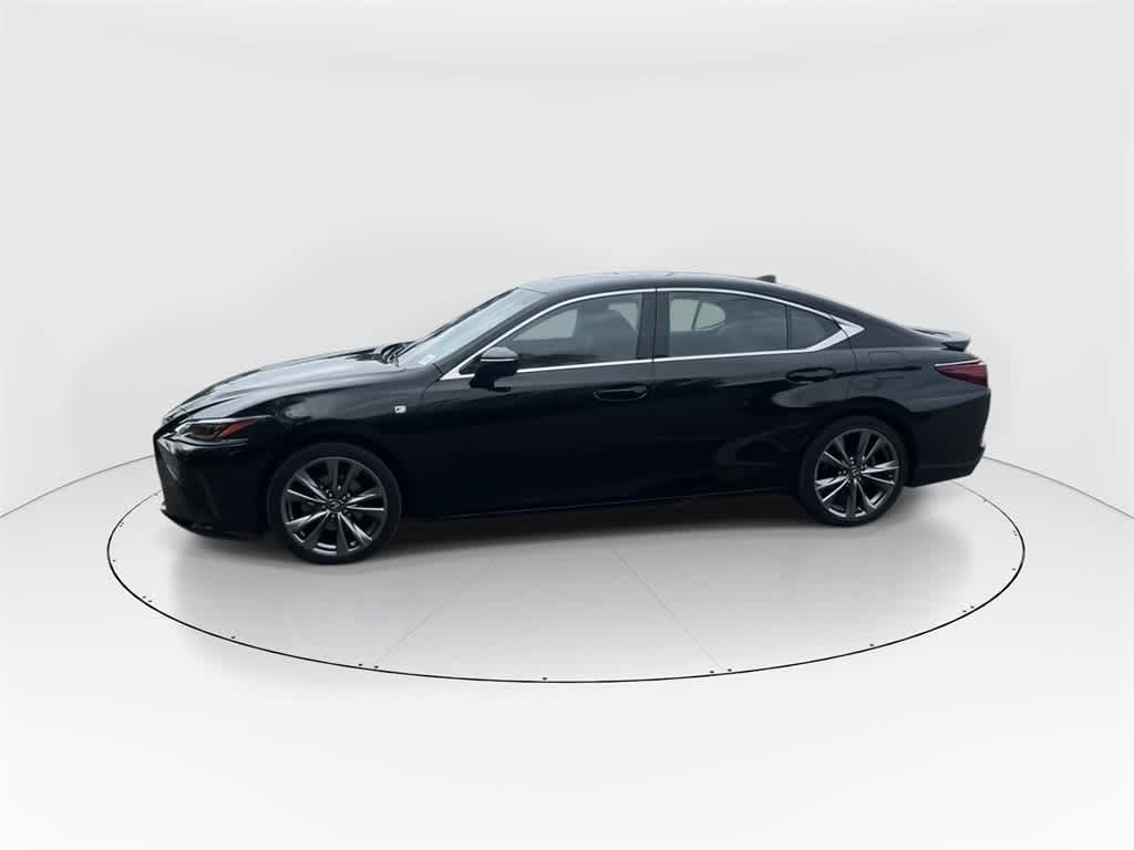 Thumbnail: 2019 Lexus ES - 6