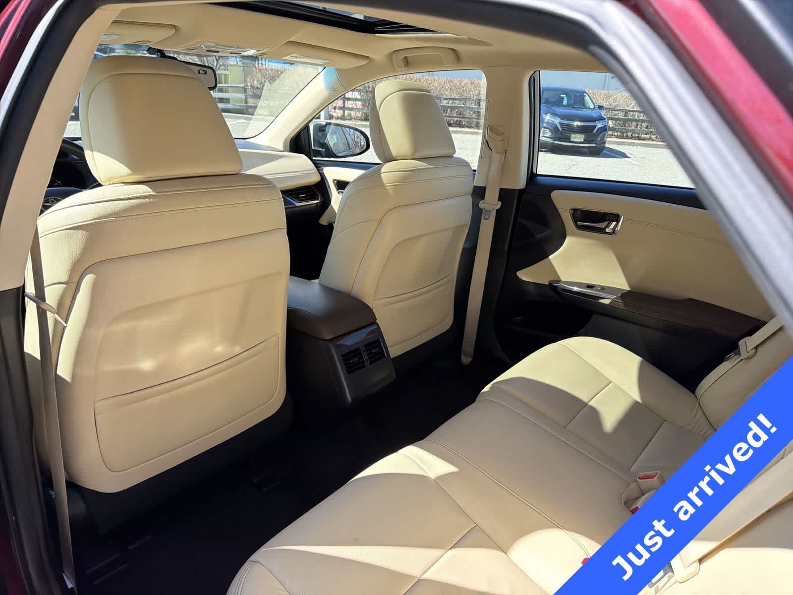 Thumbnail: 2015 Toyota Avalon - 20