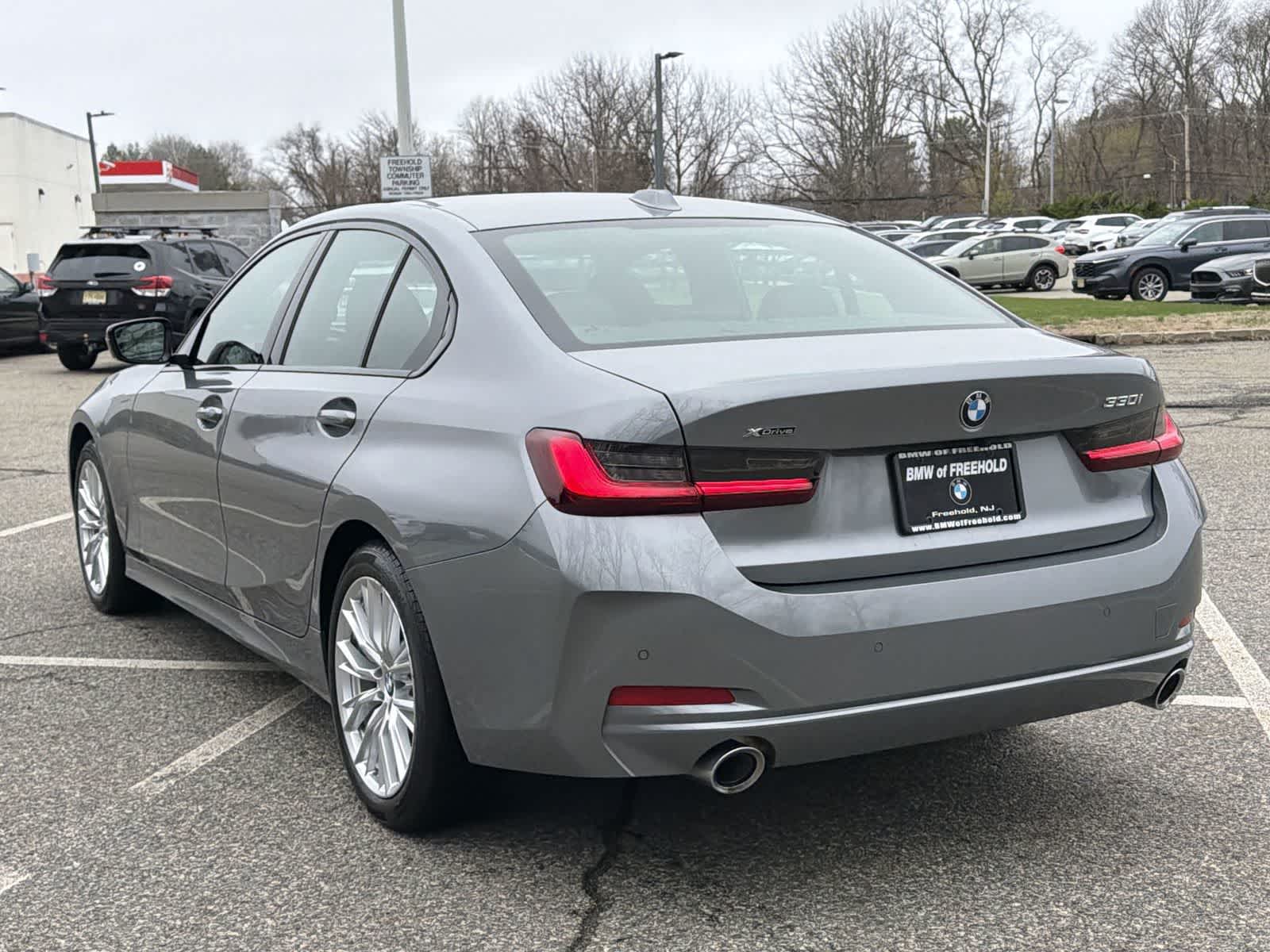 Thumbnail: 2023 BMW 3 Series - 12