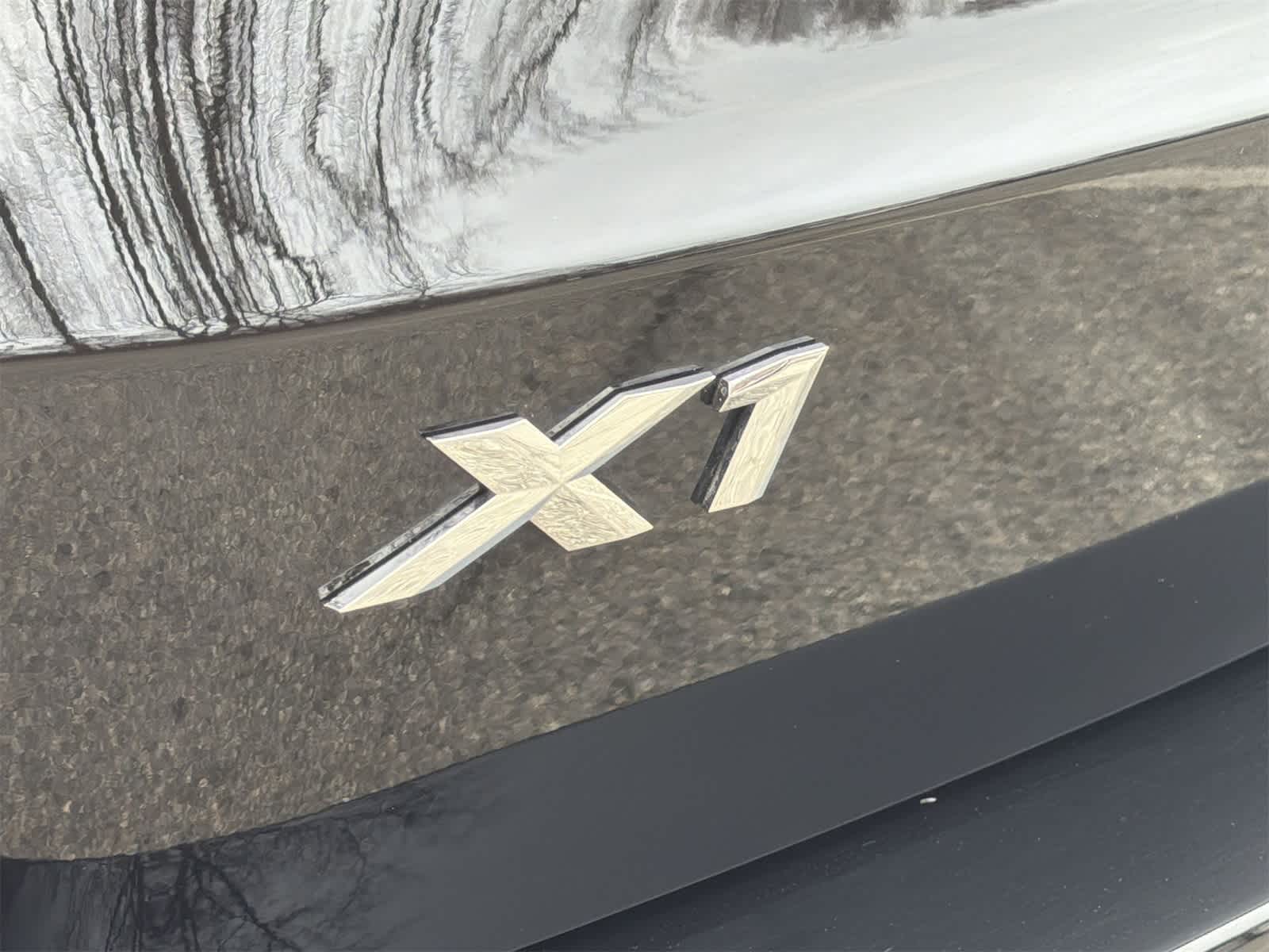 Thumbnail: 2025 BMW X1 - 15