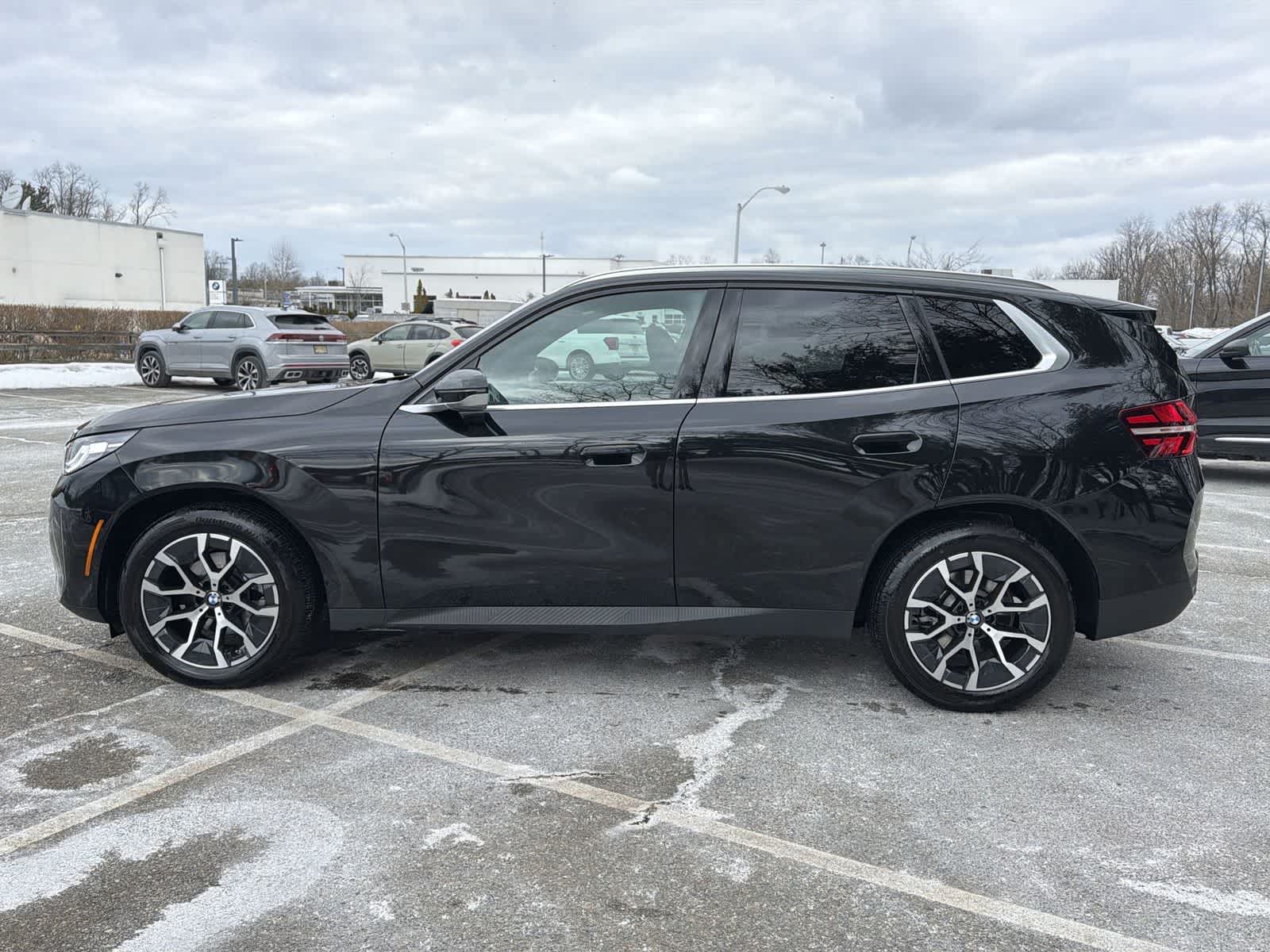 Thumbnail: 2025 BMW X3 - 11