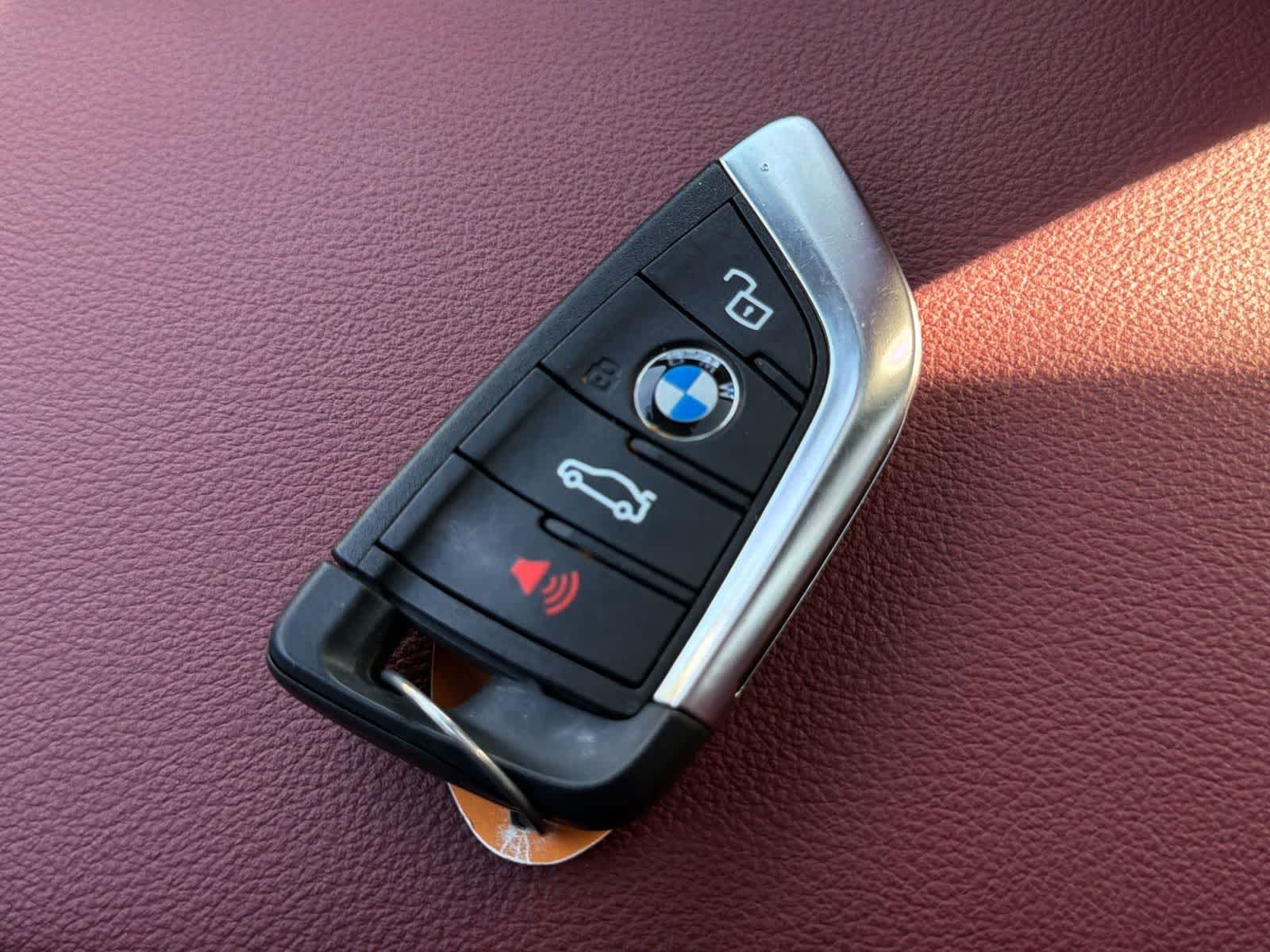 Thumbnail: 2025 BMW i4 - 28