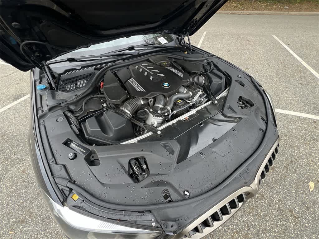 Thumbnail: 2019 BMW 8 Series - 18