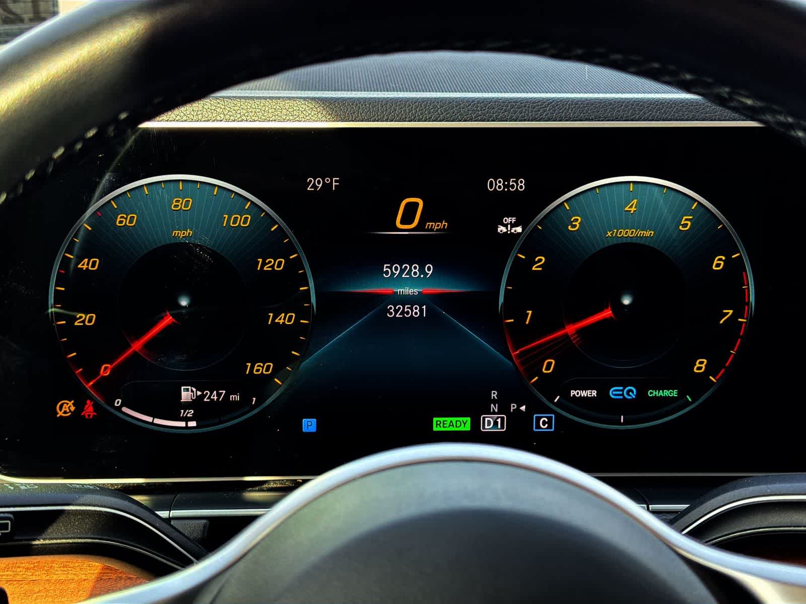 Thumbnail: 2023 Mercedes-Benz GLE - 26