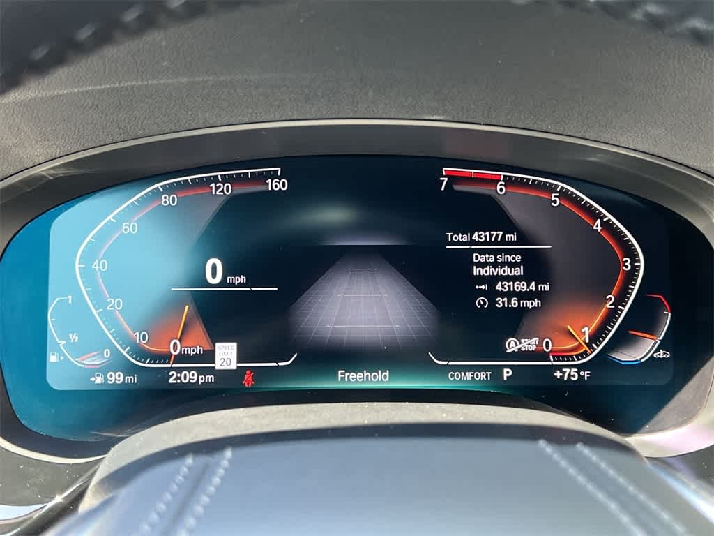 Thumbnail: 2022 BMW 5 Series - 26