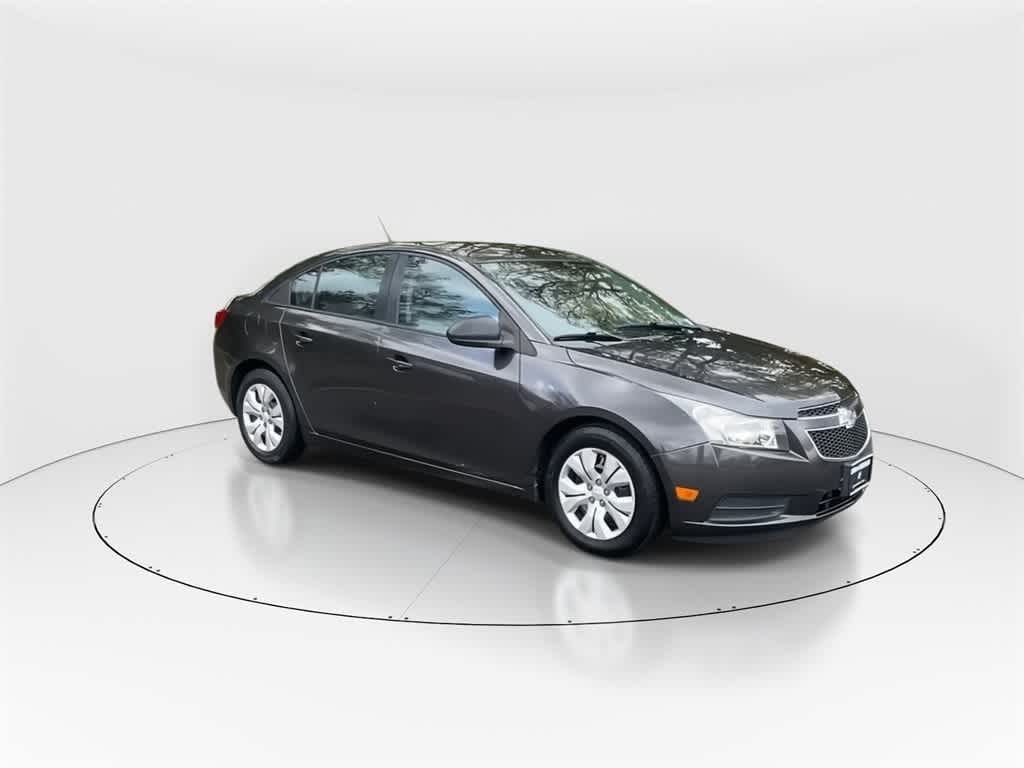 Used 2014 Chevrolet Cruze LS Auto Sedan