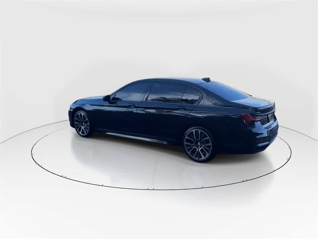 Thumbnail: 2022 BMW 7 Series - 7