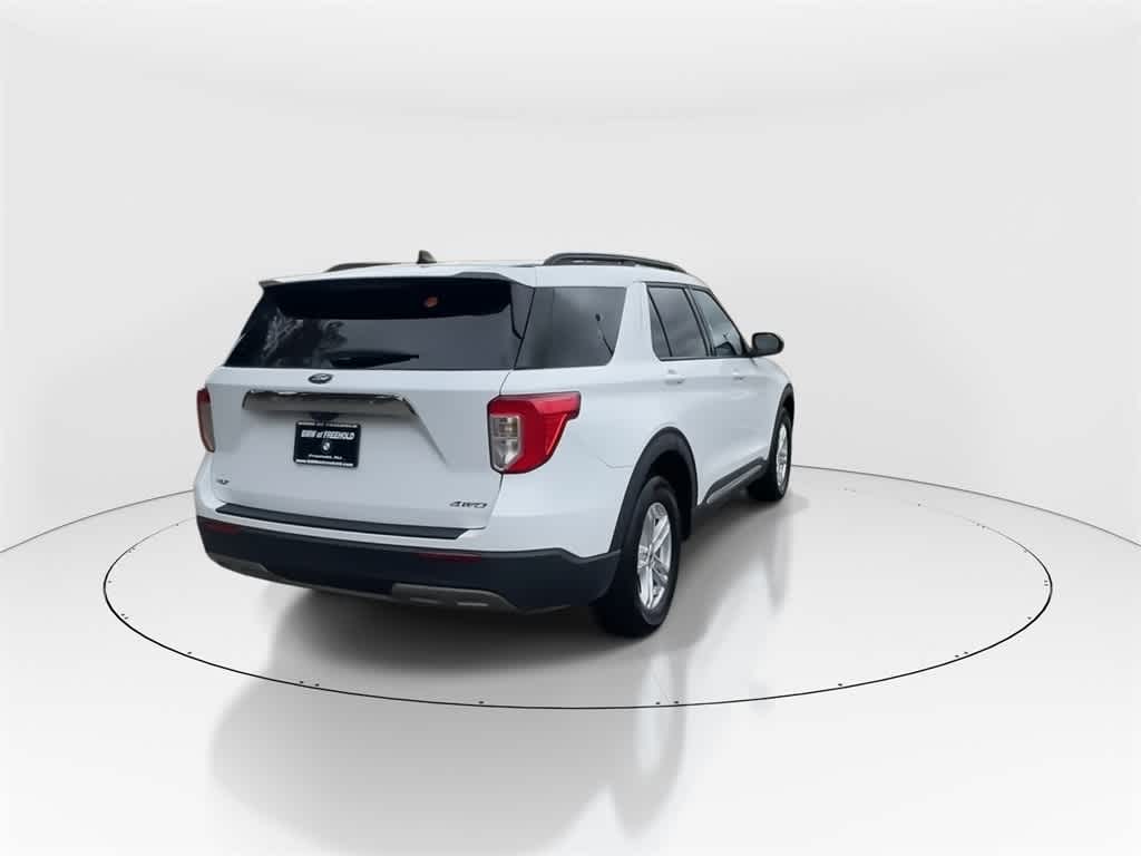 Thumbnail: 2021 Ford Explorer - 9