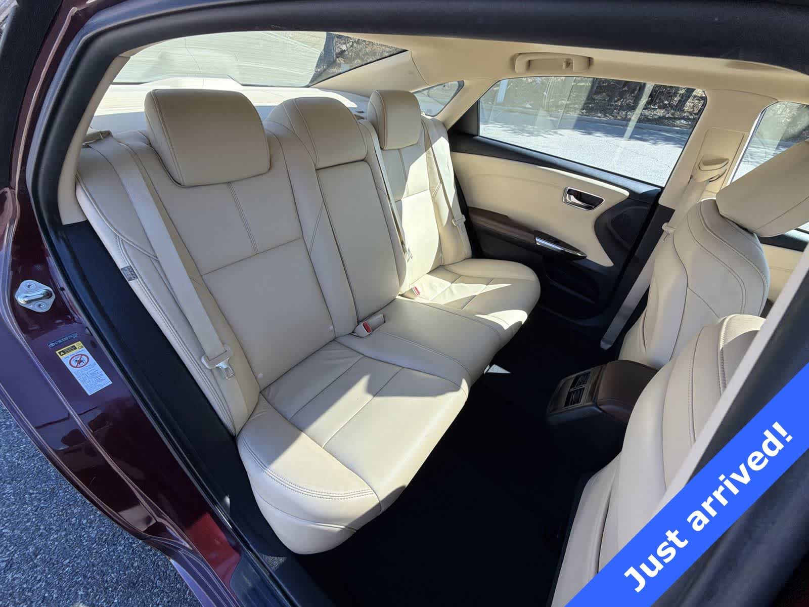 Thumbnail: 2015 Toyota Avalon - 21