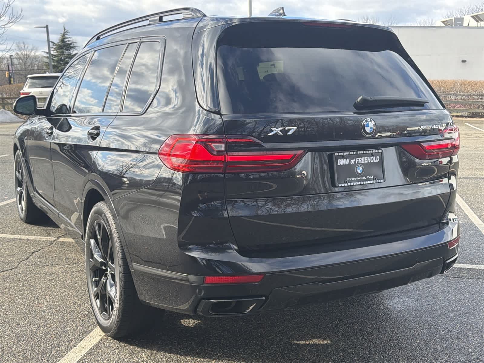 Thumbnail: 2022 BMW X7 - 12
