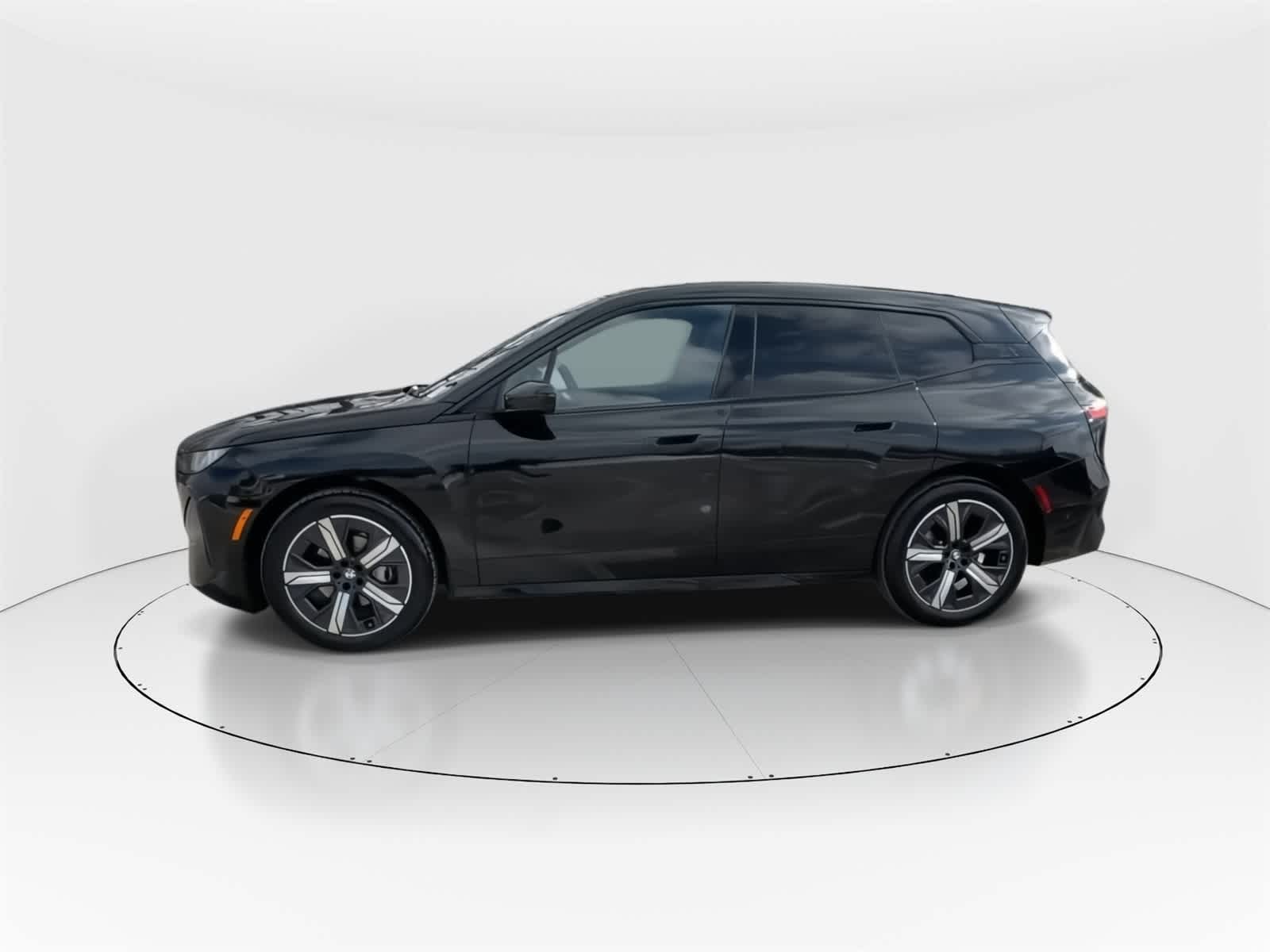 Thumbnail: 2026 BMW iX - 6