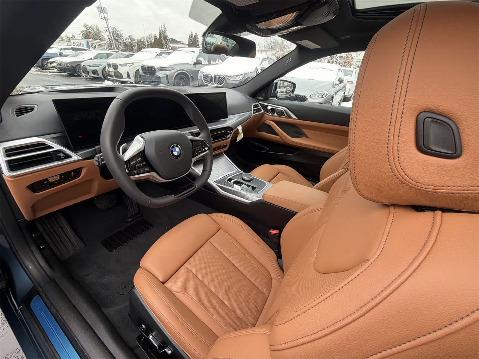 Thumbnail: 2026 BMW 4 Series - 10