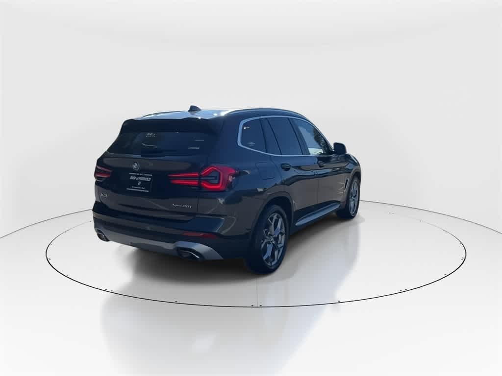 Thumbnail: 2022 BMW X3 - 9