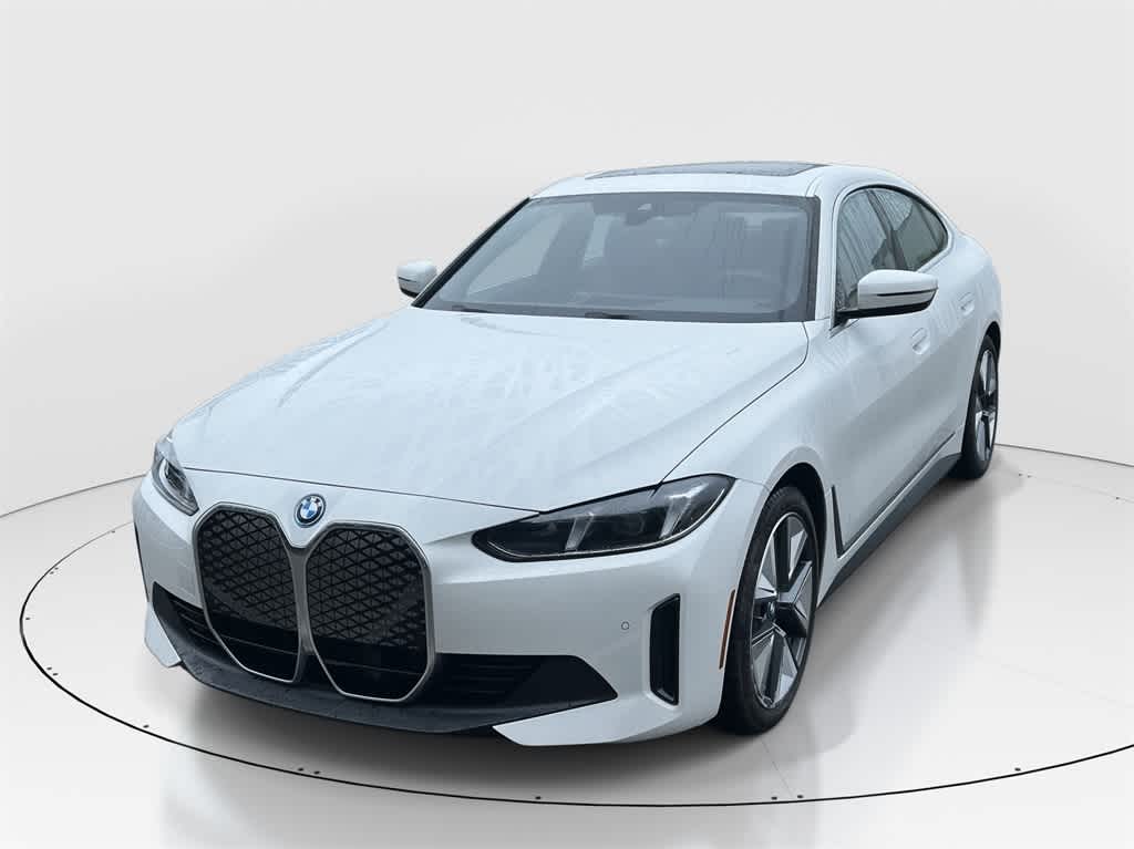 2025 BMW i4 eDrive40 -
                  Freehold, NJ