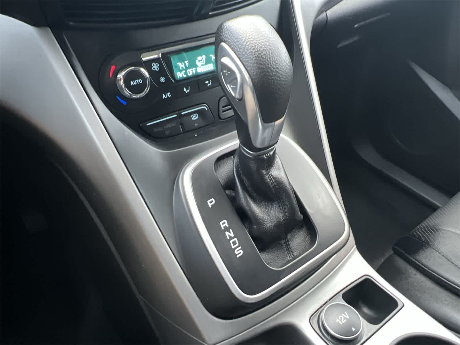 Thumbnail: 2014 Ford Escape - 25