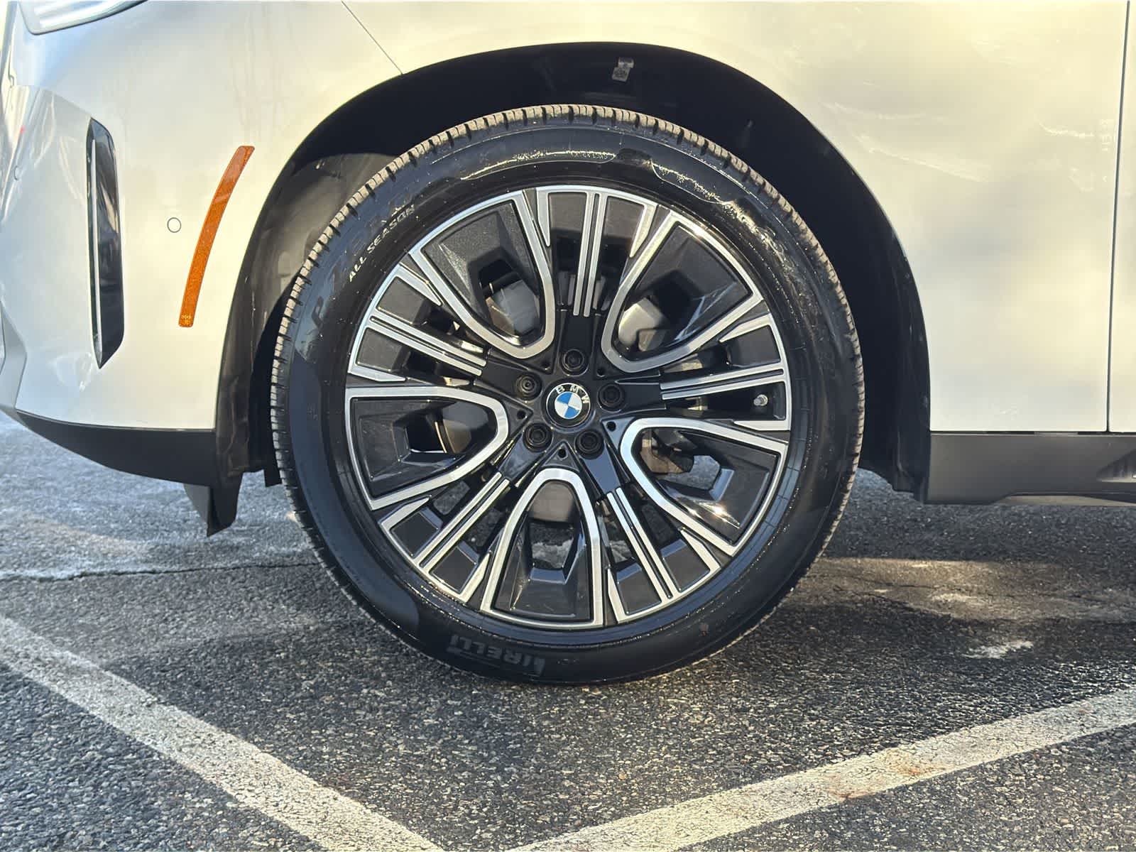 Thumbnail: 2025 BMW X3 - 16