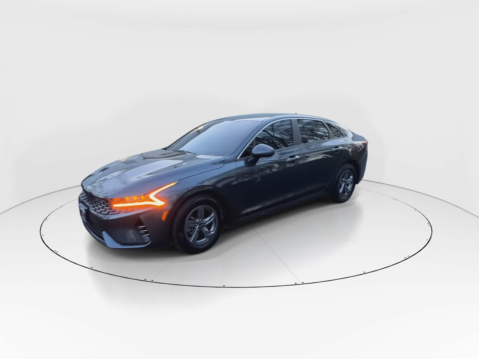 Thumbnail: 2022 Kia K5 - 4