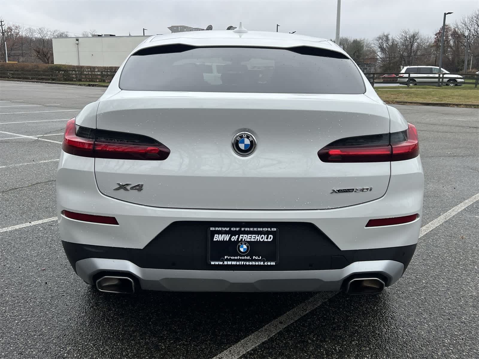 Thumbnail: 2023 BMW X4 - 13