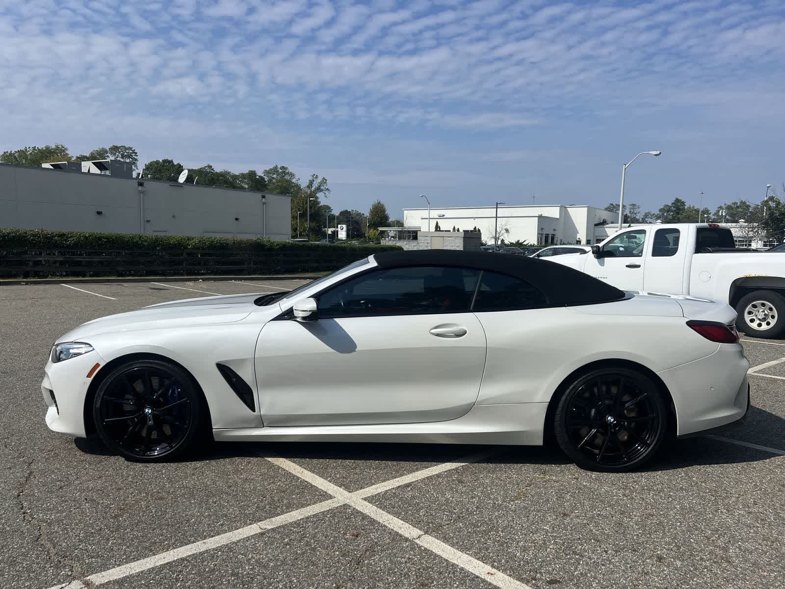 Thumbnail: 2022 BMW 8 Series - 11