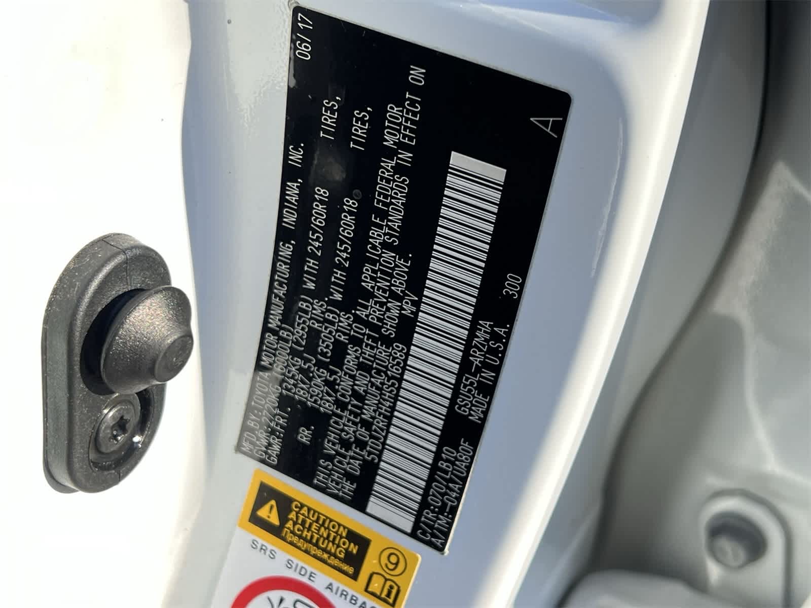 Thumbnail: 2017 Toyota Highlander - 29