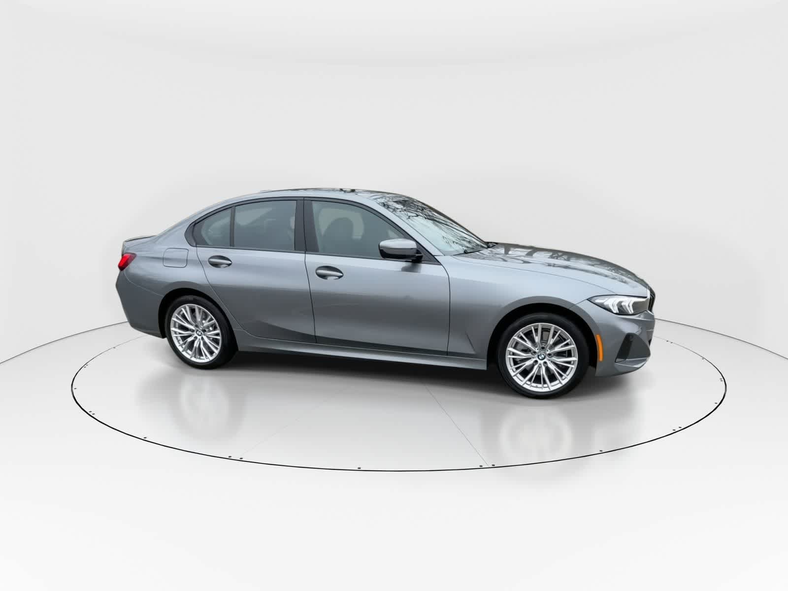 Thumbnail: 2023 BMW 3 Series - 9