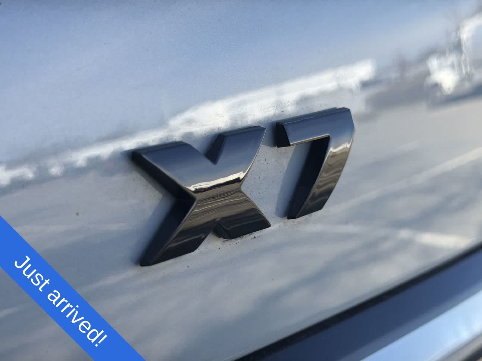 Thumbnail: 2025 BMW X7 - 15