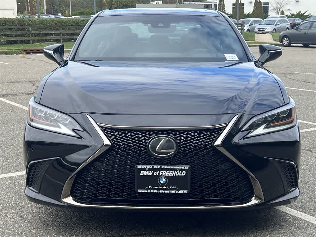 Thumbnail: 2019 Lexus ES - 14