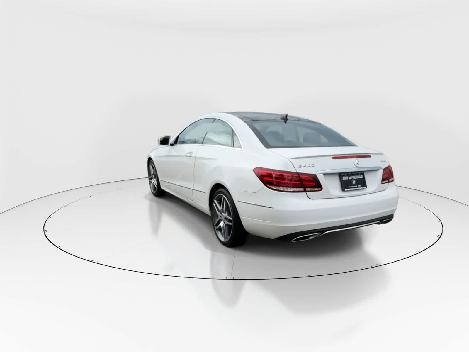 Thumbnail: 2016 Mercedes-Benz E-Class - 6