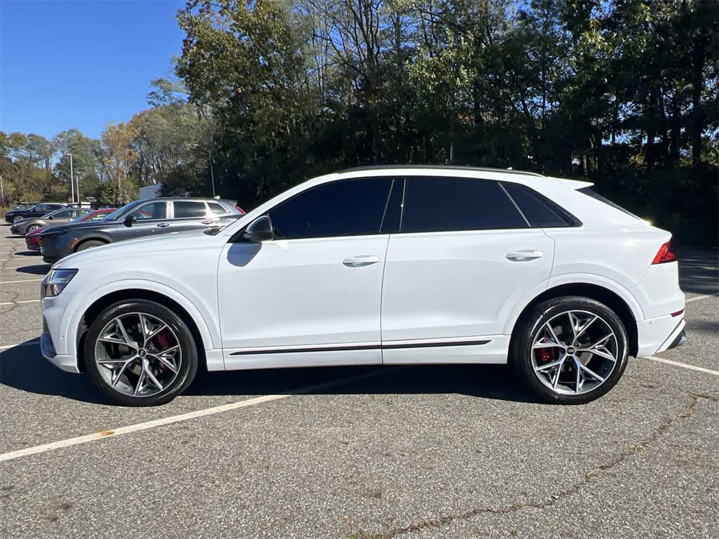 Thumbnail: 2023 Audi SQ8 - 11