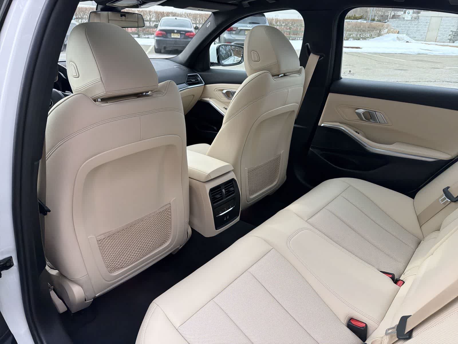 Thumbnail: 2022 BMW 3 Series - 20