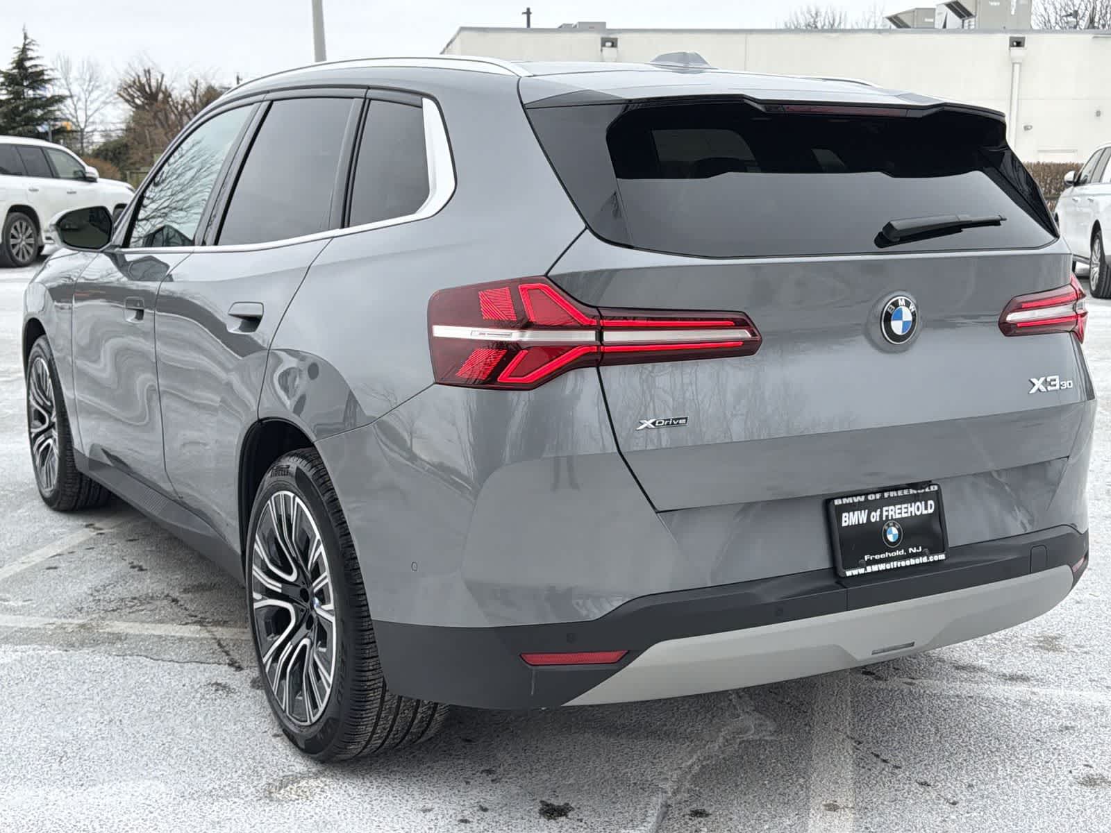 Thumbnail: 2025 BMW X3 - 12