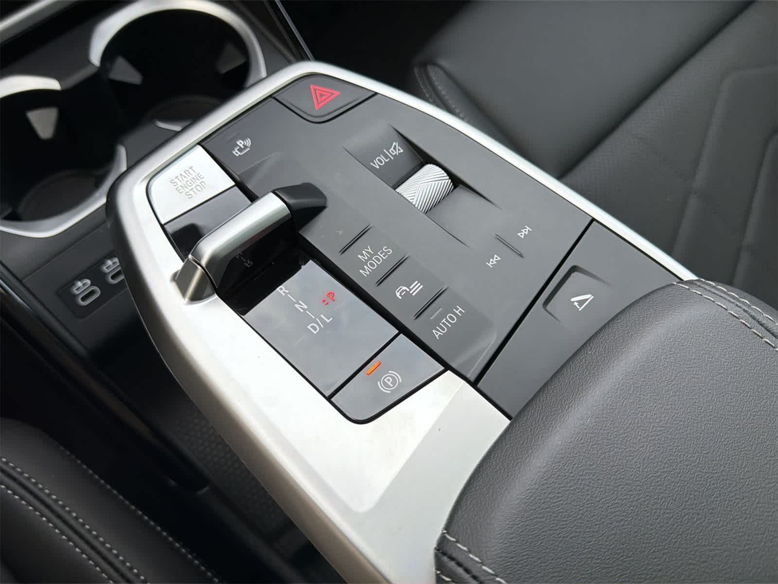 Thumbnail: 2025 BMW X1 - 25