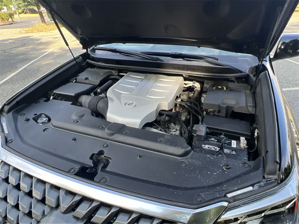 Thumbnail: 2020 Lexus GX - 17