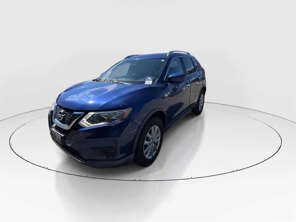 Thumbnail: 2017 Nissan Rogue - 4
