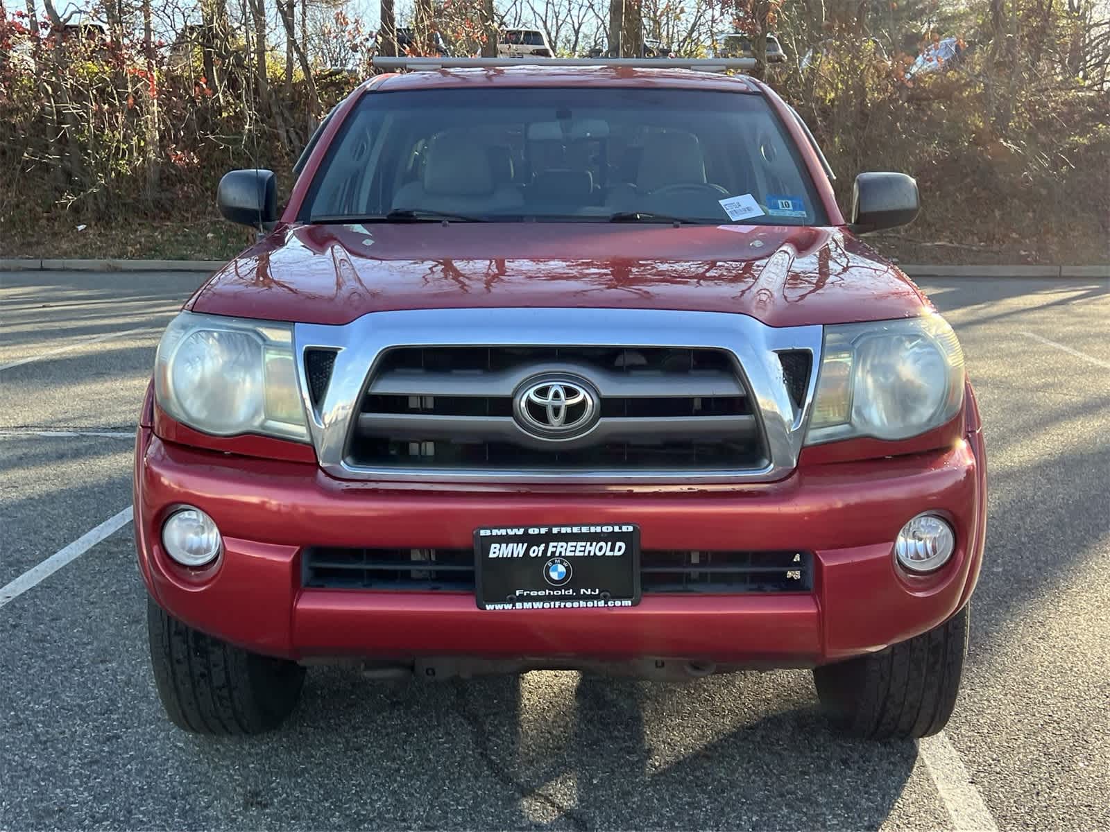Thumbnail: 2010 Toyota Tacoma - 14