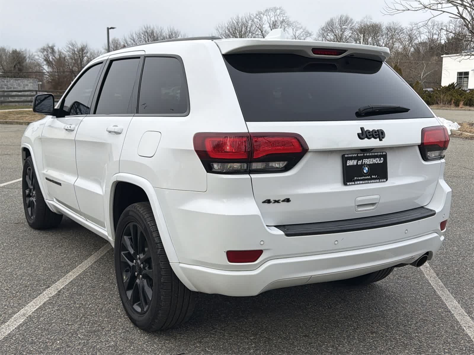 Thumbnail: 2019 Jeep Grand Cherokee - 12